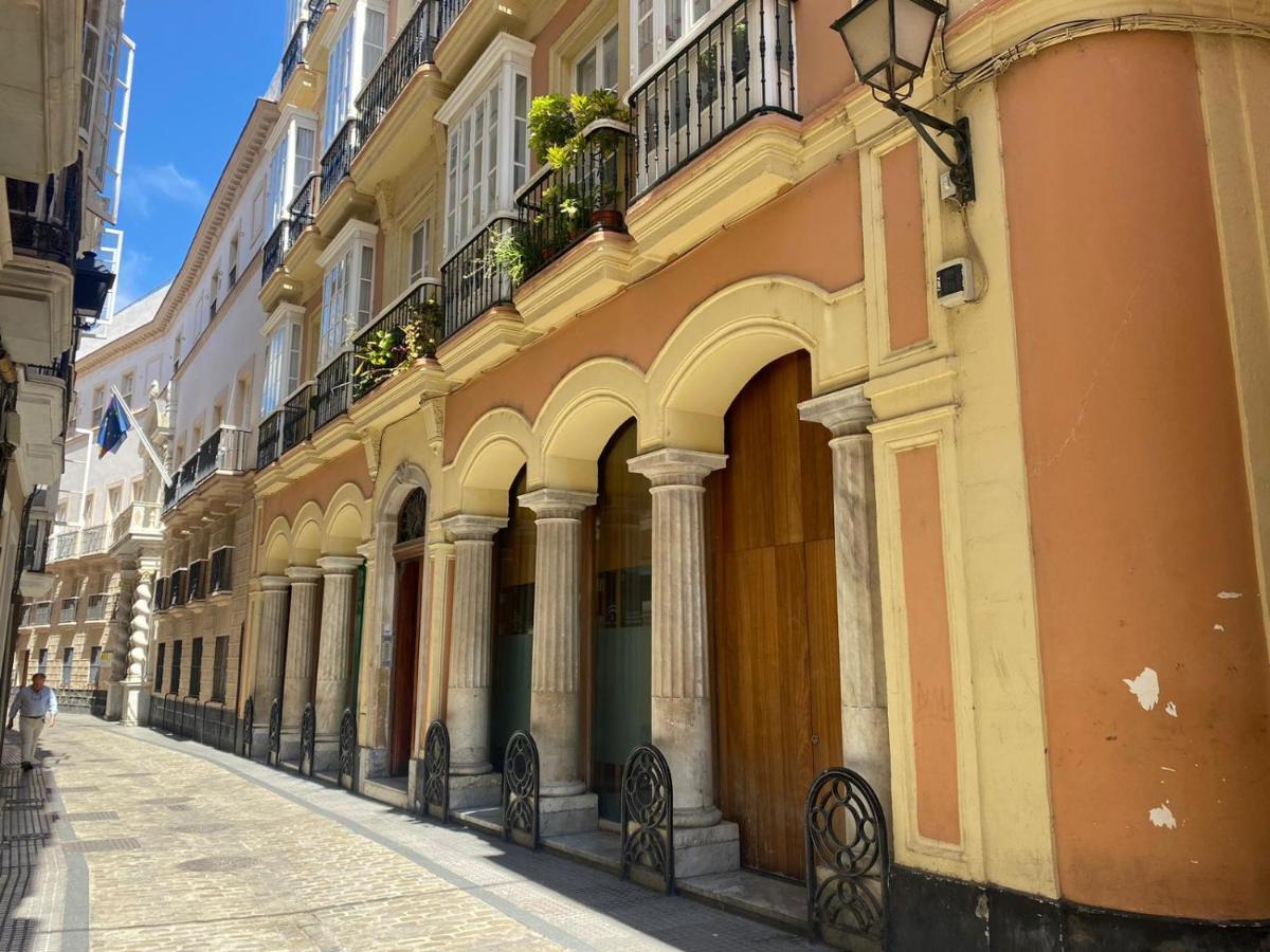קדיז Apartamento Colon 1451 - Pleno Centro Y Wifi Gratis מראה חיצוני תמונה